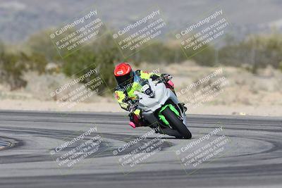 media/Jan-15-2026-Racers Edge (Thu) [[dfebeb70ab]]/3-B Group/Session 4 (Turn 5)/